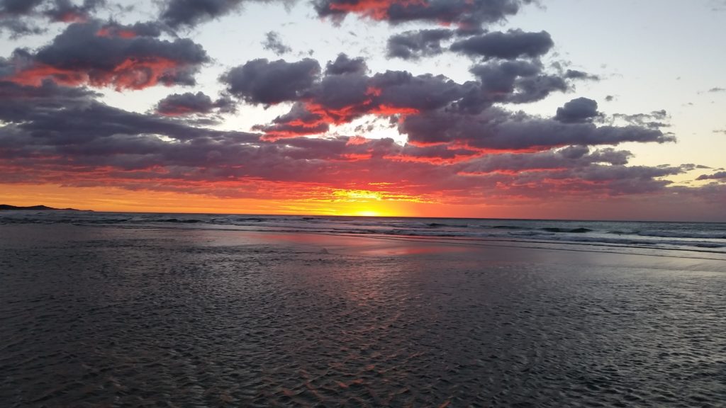 Local Gleam Window Cleaning - Sunrise near Port Macquarie (Lake Cathie)