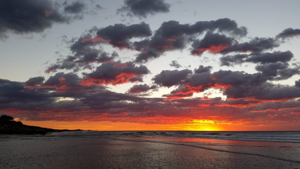 Local Gleam Window Cleaning - Sunrise near Port Macquarie (Lake Cathie)